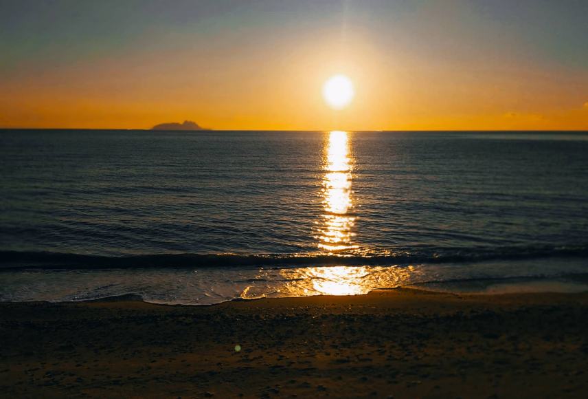 Η Daily Telegraph προτείνει 15 ελληνικά νησιά για τις φετινές καλοκαιρινές διακοπές-Ψηλά η Κρήτη