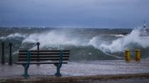 Πολύ ισχυροί άνεμοι αναμένονται στο Κρητικό Πέλαγος – Το Λιμεναρχείο προειδοποιεί