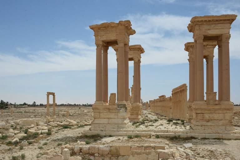 Ο ISIS κατέστρεψε το Τετράπυλον στην αρχαία Παλμύρα