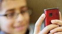 Δίωξη Ηλεκτρονικού Εγκλήματος: Το 95% των παιδιών «σερφάρουν» από το κινητό