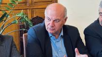 Στη Μεσαρά σήμερα ο Κώστας Τσιάρας-Εμμένουν στη στάση τους οι παραγωγοί