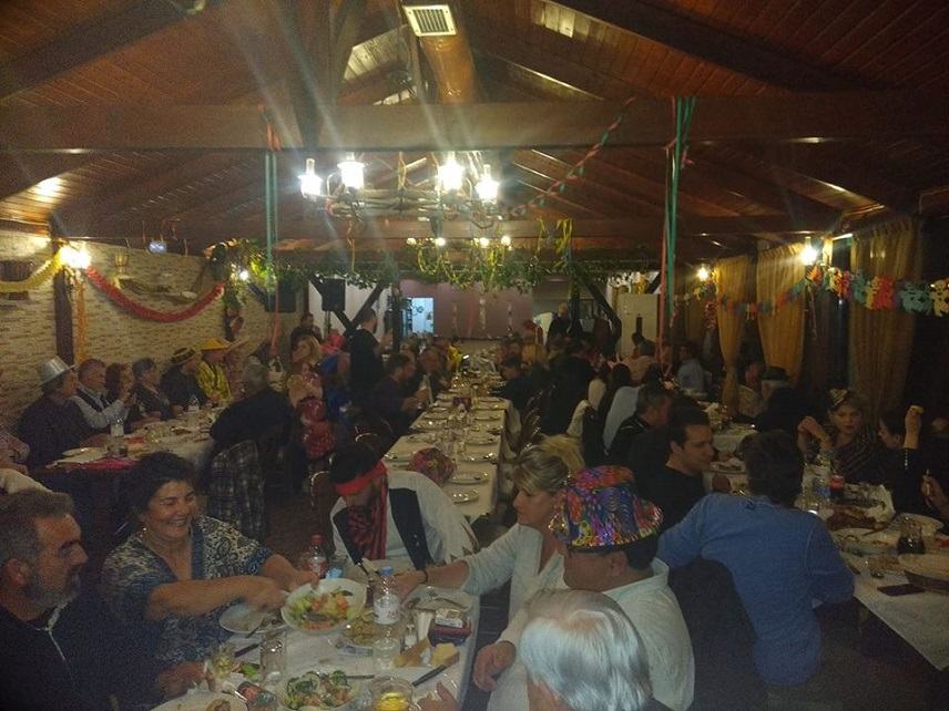 Πολύ κέφι και τρελό ξεφάντωμα στο αποκριάτικο πάρτι της Πολιτείας Τυμπακίου! (Φωτογραφίες)