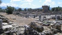 Εσπερινός και αποκάλυψη μνημείου Αποστόλων Παύλου και Τίτου στην Αρχαία Γόρτυνα