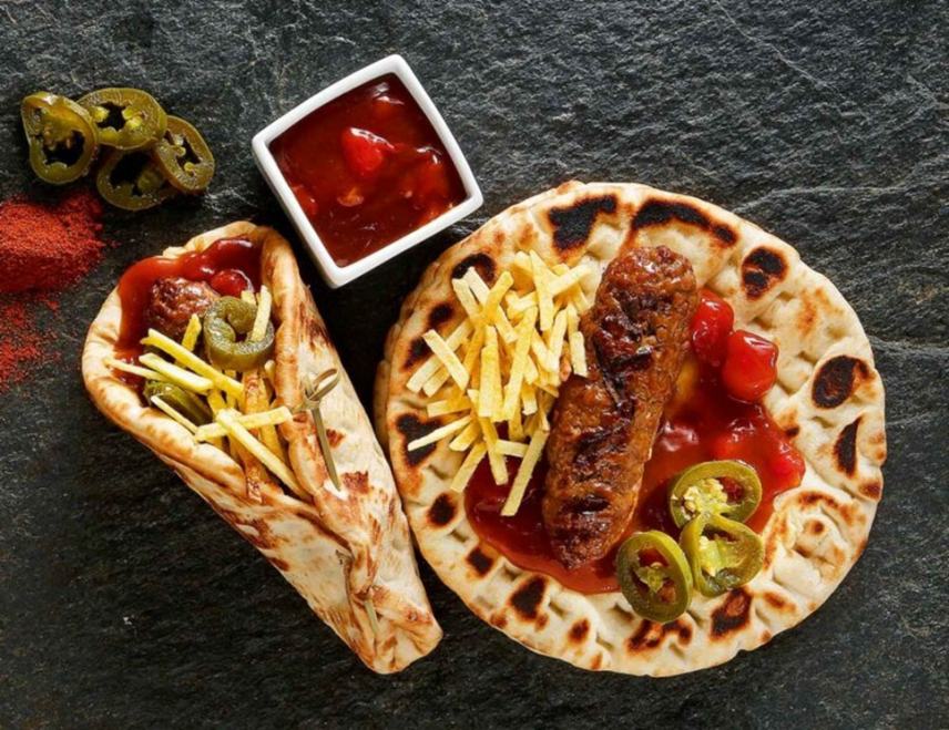Μπιφτέκια πικάντικα με σάλτσα μπάρμπεκιου