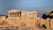Κεραυνός «χτύπησε» την Ακρόπολη: Τραυματίστηκαν αρχαιοφύλακες και τουρίστες