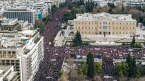 Τέμπη: Όλη η Ελλάδα στους δρόμους ζητά δικαιοσύνη - Εικόνες κοσμοσυρροής από κάθε άκρη της χώρας