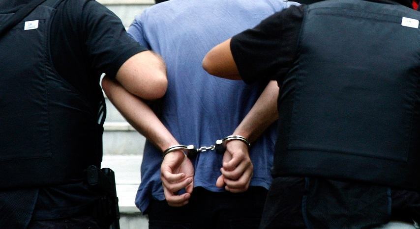 Μεσαρίτης είχε στήσει εργαστήριο και καλλιεργούσε χασίς