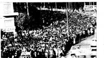 Σαν σήμερα: Ο θάνατος του Γιώργου Σεφέρη και η κηδεία που μετατράπηκε σε διαδήλωση κατά της Χούντας