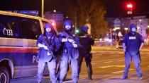 Τρομοκρατική επίθεση με 5 νεκρούς στη Βιέννη