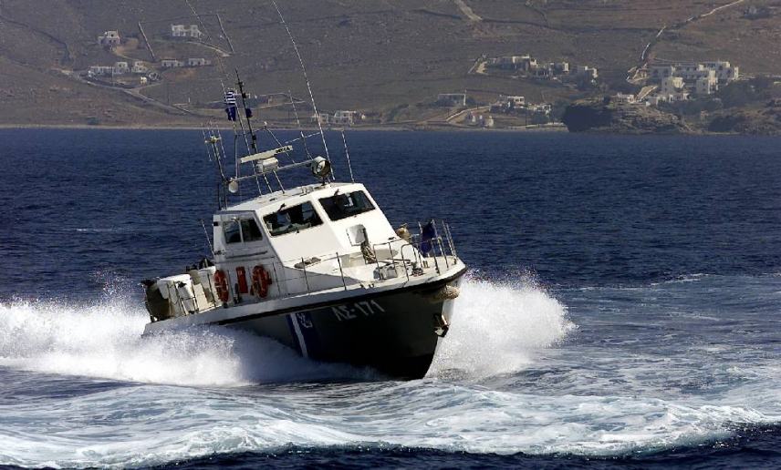 Εγκατέλειψαν πλοίο και ναυτικούς στη νότια Κρήτη!