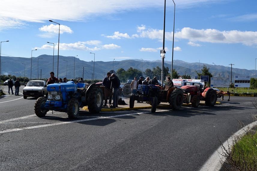 Αγροτικός Σύλλογος Αστερουσίων: Βγαζουν τα τρακτέρ στους δρομους