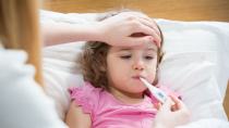 Πώς να ρίξετε τον πυρετό στα παιδιά -Οι 3 οδηγίες της Παιδιατρικής Εταιρείας