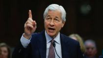 Τζ. Ντίμον ( JP Morgan) για κρυπτονομίσματα: «Αν ήμουν κυβέρνηση θα τα καταργούσα»