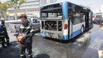 Άρπαξε φωτιά λεωφορείο - Ευτυχώς κανείς τραυματισμός (Φωτογραφίες)