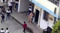 Γυμνός καθηγητής επιτίθεται σε νεαρή μαθήτρια μέσα στο προαύλιο σχολείου