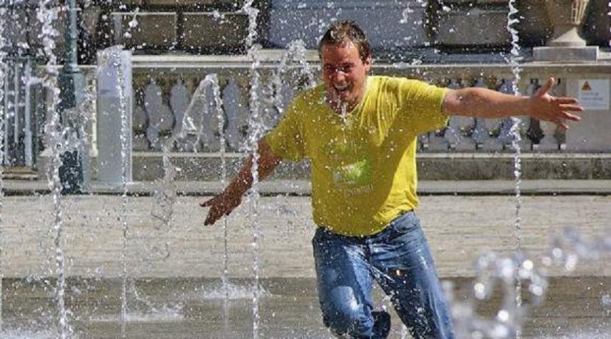 Αυτές είναι οι 10 χώρες με τους πιο ευτυχισμένους ανθρώπους