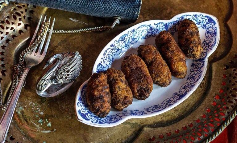 Καντίν μπουτού κεφτέ ή κεφτέδες «μπούτι της γυναίκας»