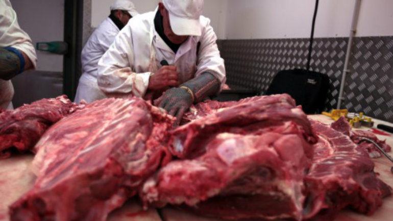 Κρέας: Έρχονται νέες αυξήσεις έως και 15% στις τιμές – Πότε θα τις «δουν» οι καταναλωτές
