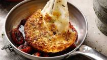 Σαγανάκι, μπουγιουρντί και ομελέτα: 12 λιχούδικες συνταγές για τους μεζέδες της Αποκριάς