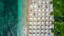 Νέοι κανόνες για παραλίες και αιγιαλό: Οι υποχρεώσεις των παραχωρησιούχων και τα πρόστιμα