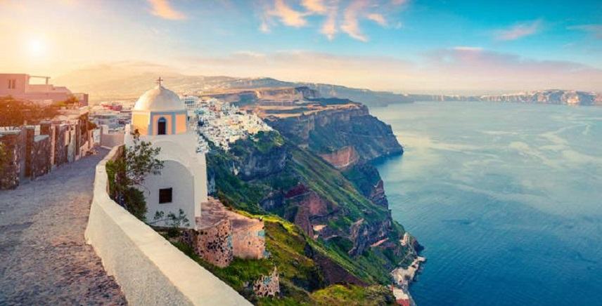 INSETE: Απογείωση του ελληνικού τουρισμού στο 10μηνο του 2023