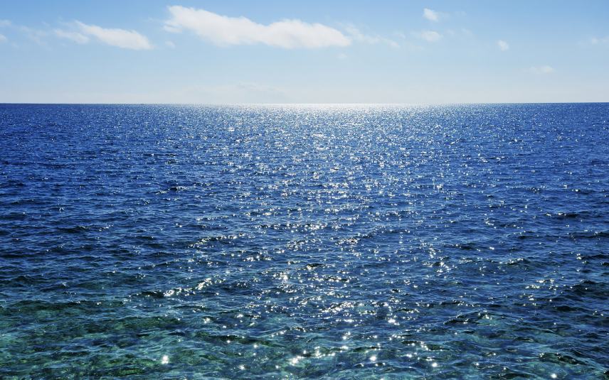 Καύσωνας: Τεράστια η άνοδος της θερμοκρασίας στις ελληνικές θάλασσες – Πού ξεπέρασε τους 30 βαθμούς