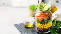 Σαλάτα… σε βάζο: H νέα ευεργετική διατροφική τάση