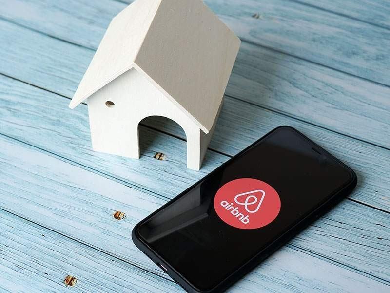 Airbnb: Αποζημιώσεις στους ιδιοκτήτες που πλήττονται λόγω κορωνοϊού