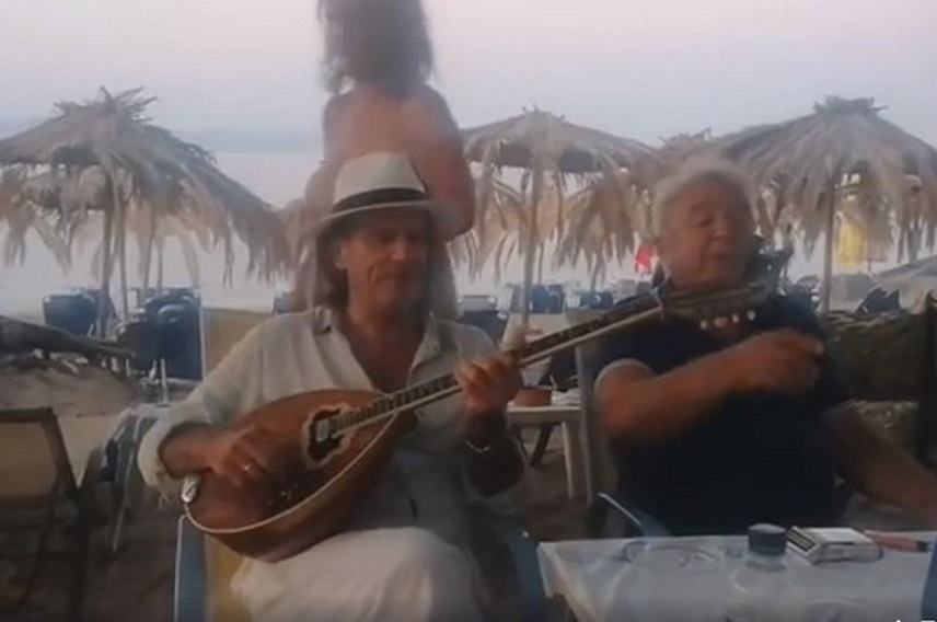 Δείτε πώς είναι σήμερα ο Πασχάλης Τερζής - Απολαύστε τον να τραγουδά