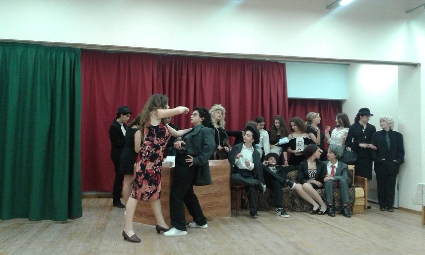 Έυχαριστήριο θεατρικής ομάδας Γ Γυμνασίου Τυμπακίου