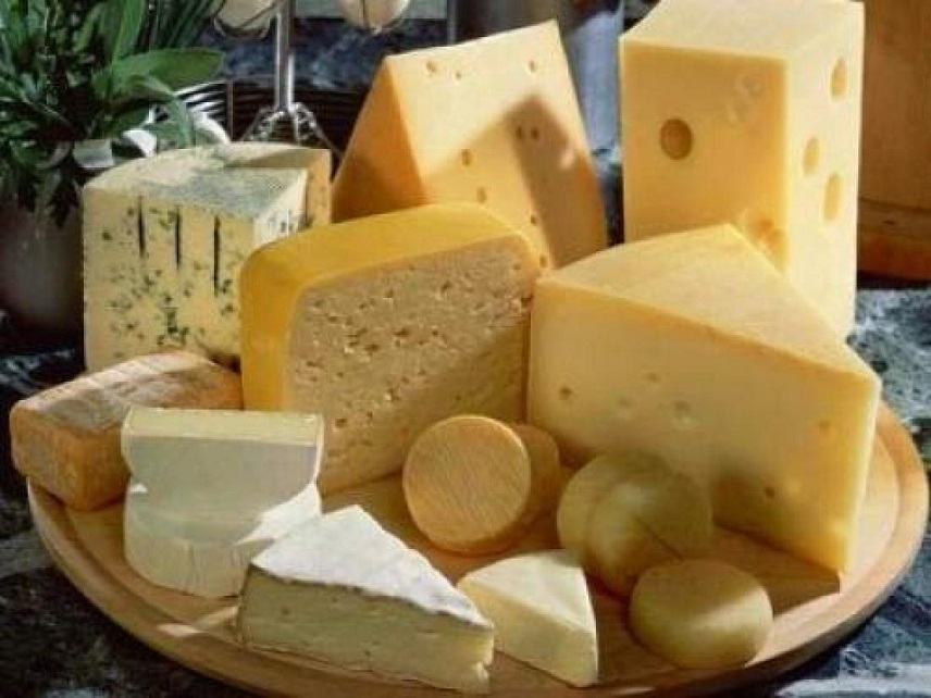 Τι συμβαίνει στην καρδιά αν τρώτε τυρί κάθε μέρα