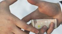 3.000 φορολογούμενοι ύποπτοι για ξέπλυμα «μαύρου» χρήματος