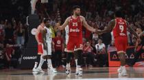Εuroleague Playoffs: “Βασιλιάς” στο ΣΕΦ ο Ολυμπιακός! (hl)