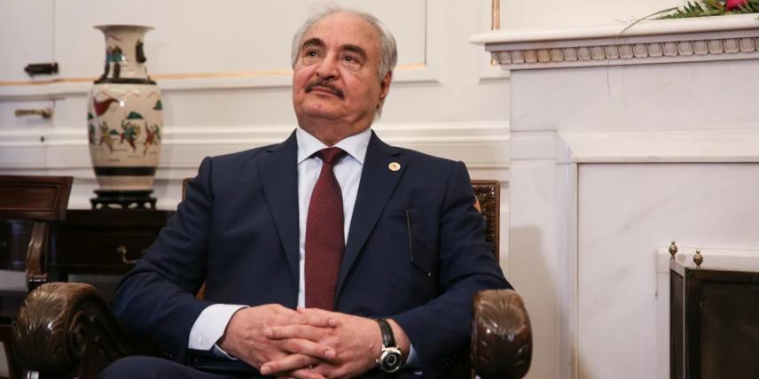 Λιβύη: Και ο Χαφτάρ κατά της Ελλάδας για τα θαλάσσια οικόπεδα νοτίως της Κρήτης